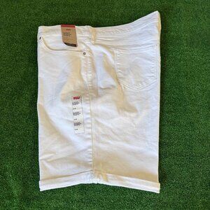 Levi's Women's Classic Bermuda Short Slim Fit  White Shorts Plus Size 26W NEW